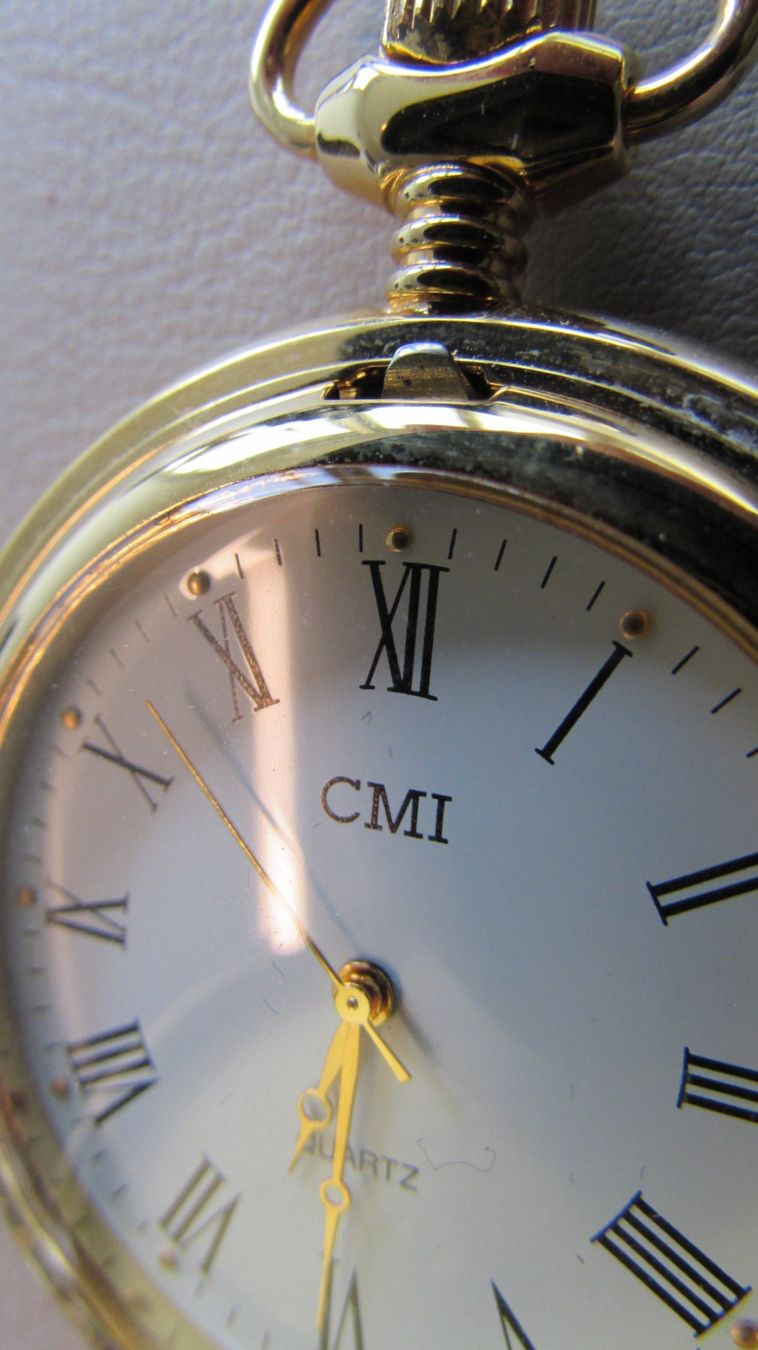 Uhren: CMI Quartz Taschenuhr – Gebraucht aus Weesen von Travelersplace 1