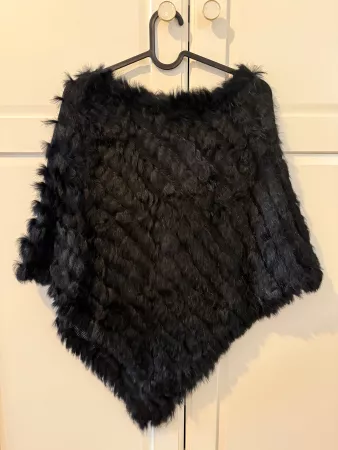 Poncho schwarz