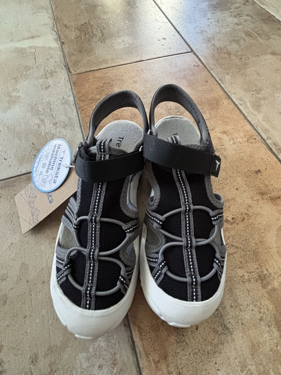Scarpe da uomo: New Boys Sandals EU 33 – Nuovo e nell'imballaggio originale da Windisch venduto da bymarikaa 1