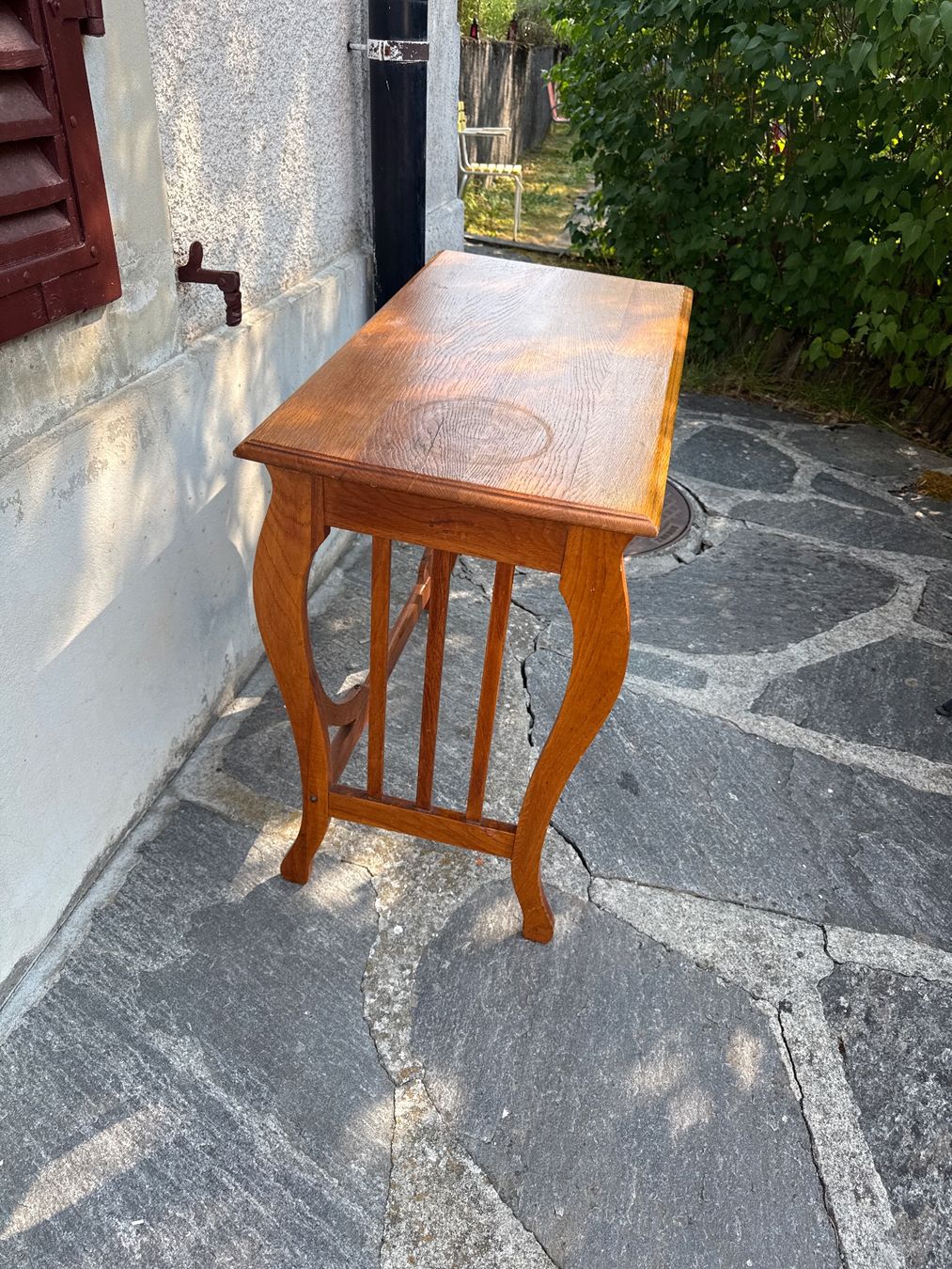 Tische: Meuble Vintage petite table – Gebraucht aus St imier von sav_bjf9 1