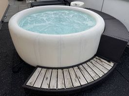 Softup Poseidon White Whirlpool