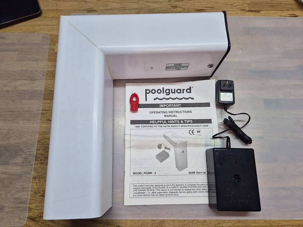 Piscines: Pool Guard - Alarm - Sicherheit – D'occasion à Muttenz par Therion