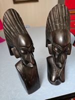 Lot de 2 statuettes 1 homme 1 femme en bois