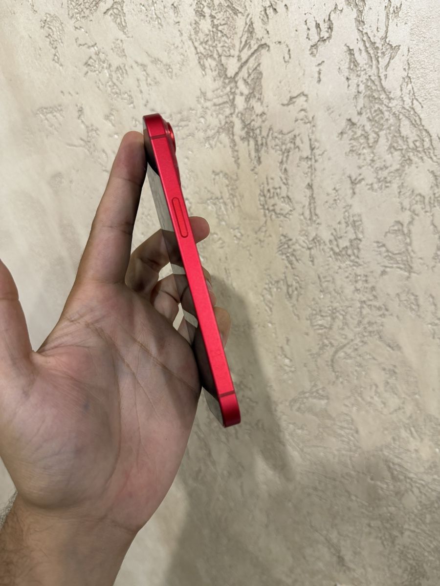 Apple Telefoni cellulari / Smartphones: Iphone 14 128 gb battery 100%  – Nuovo (secondo la descrizione) da Chippis venduto da mig_8ns6 3