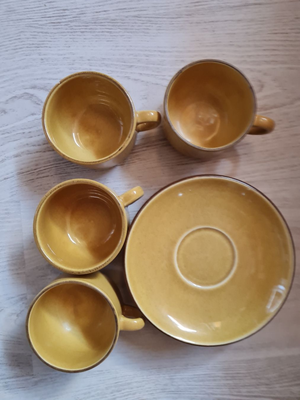 Rössler Tazze: Rössler Kaffeetassen Set 4-teilig senffarben – Usato da Münsingen venduto da Cuci31 1