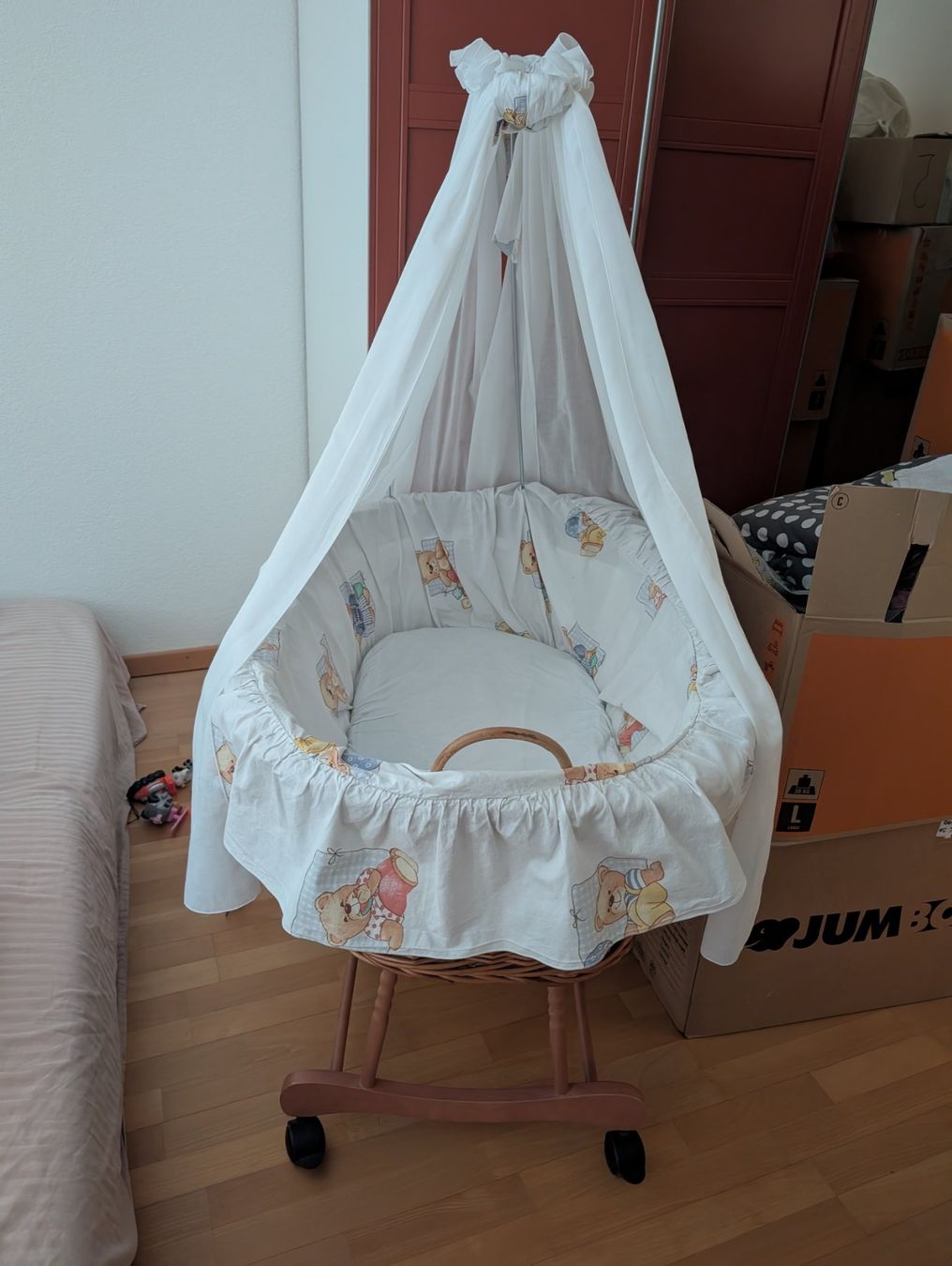 Culle: Culla in vimini per neonato, ottime condizioni. – Usato da Egg b. Zürich venduto da ana_5xpl