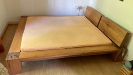 Doppelbett Massivholz 180x200cm, ohne Bettinhalt
