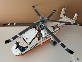 LEGO Technic 42052 Heavy Lift Helicopter