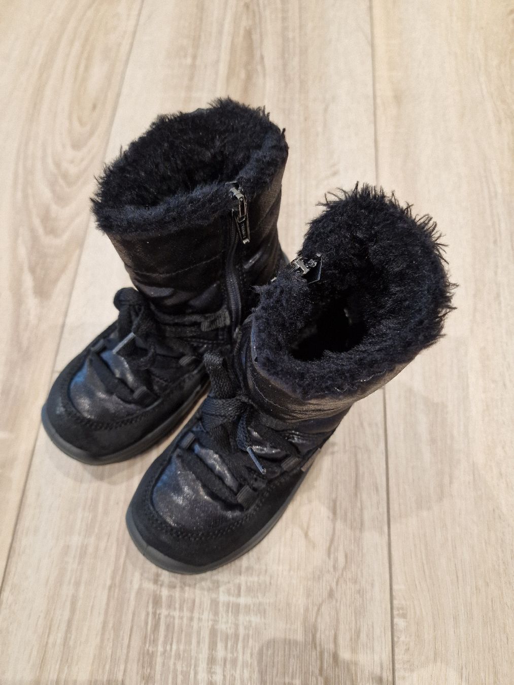Geox Scarpe per ragazzi: Winterstiefel Primigi Mädchen Goretex nr. 28 – Usato da Flurlingen venduto da Emanuele_Borla 1