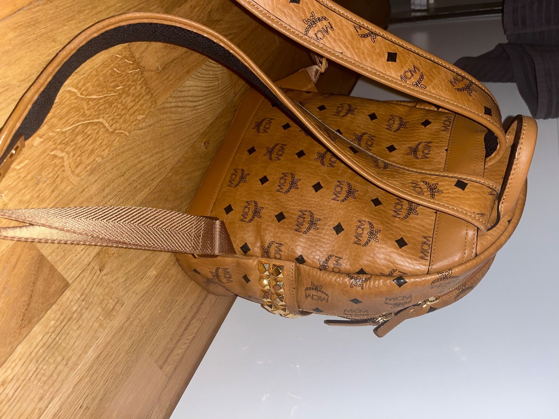 Mcm Zaini: MCM Rucksack – Nuovo (secondo la descrizione) da Uznach venduto da le-ma-di- 2