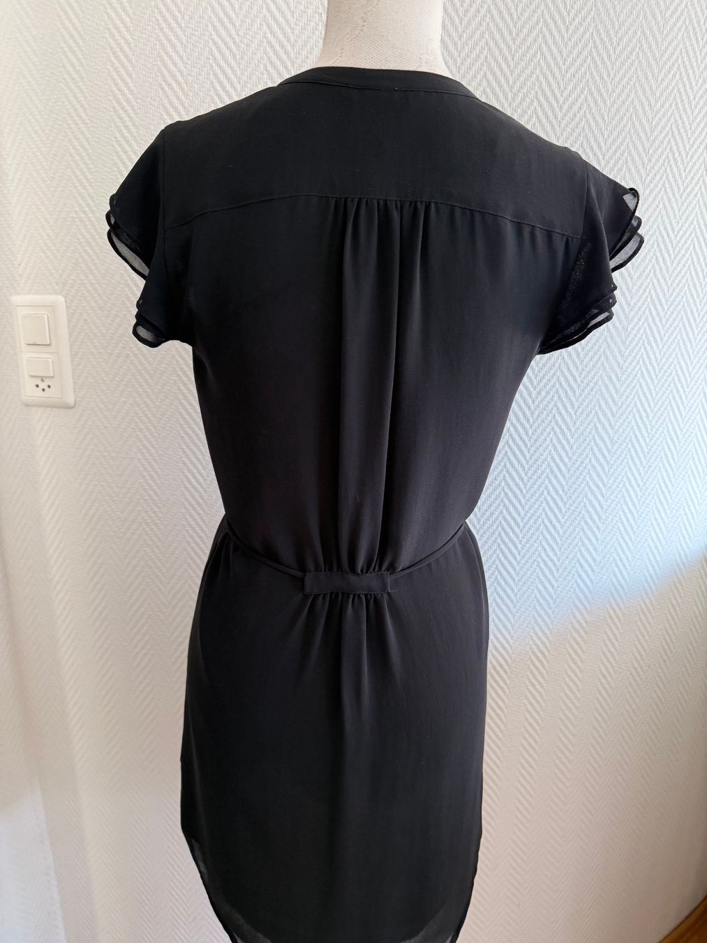H&M Vestiti: Schwarzes Kleid Grösse S – Usato da Kirchdorf AG venduto da coco123 3