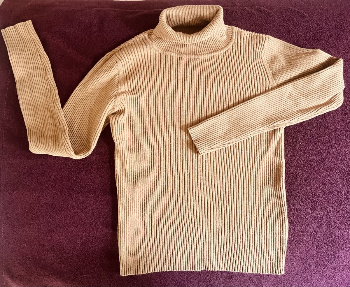 Next Pulls et sweat-shirts: Roll neck 146 – D'occasion à Saas-Fee par Marienelly19