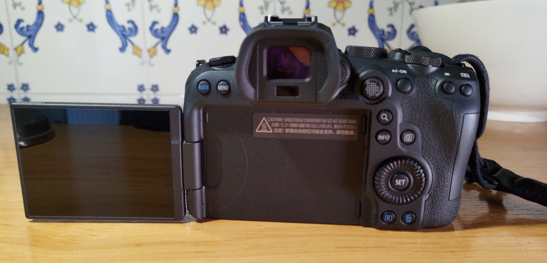 Canon EOS R6 Full-frame mirrorless digital camera (D'occasion) à ...