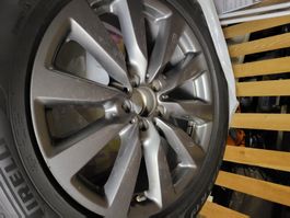 Original Mercedes Winter Felge + reifen  235/55 R19 101H GLC