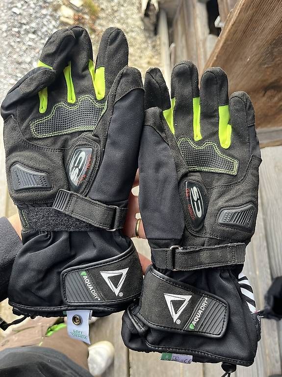 Guanti & manicotti: Motorradhandschuhe – Usato da Schönried venduto da BigBlockV8