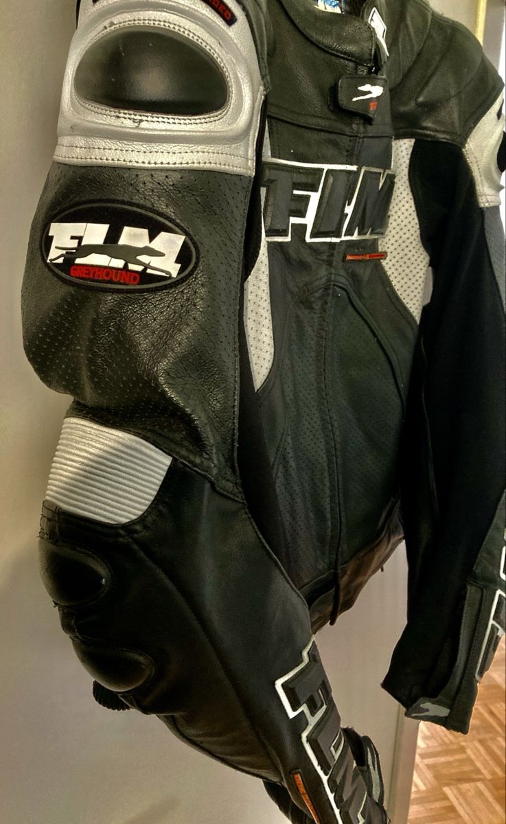 FLM Jacken: Motorradrennsportjacke FLM Greyhound – Gebraucht aus Feusisberg von Aquasphere 2