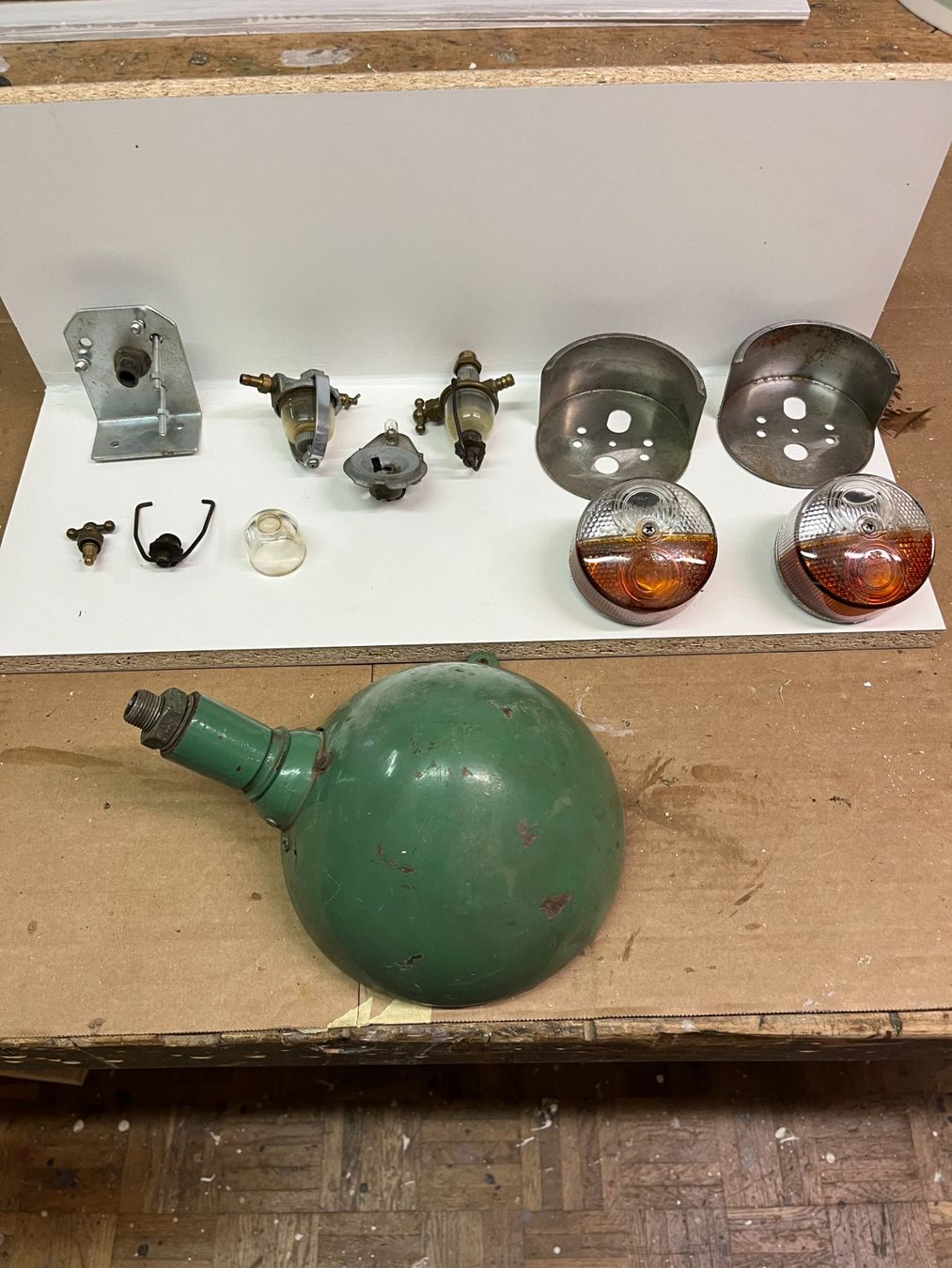 Bührer Traktoren: Oldtimer Ersatzteile Scheinwerfer Blinker gebraucht – Gebraucht aus Horriwil von hmi_27t5 1