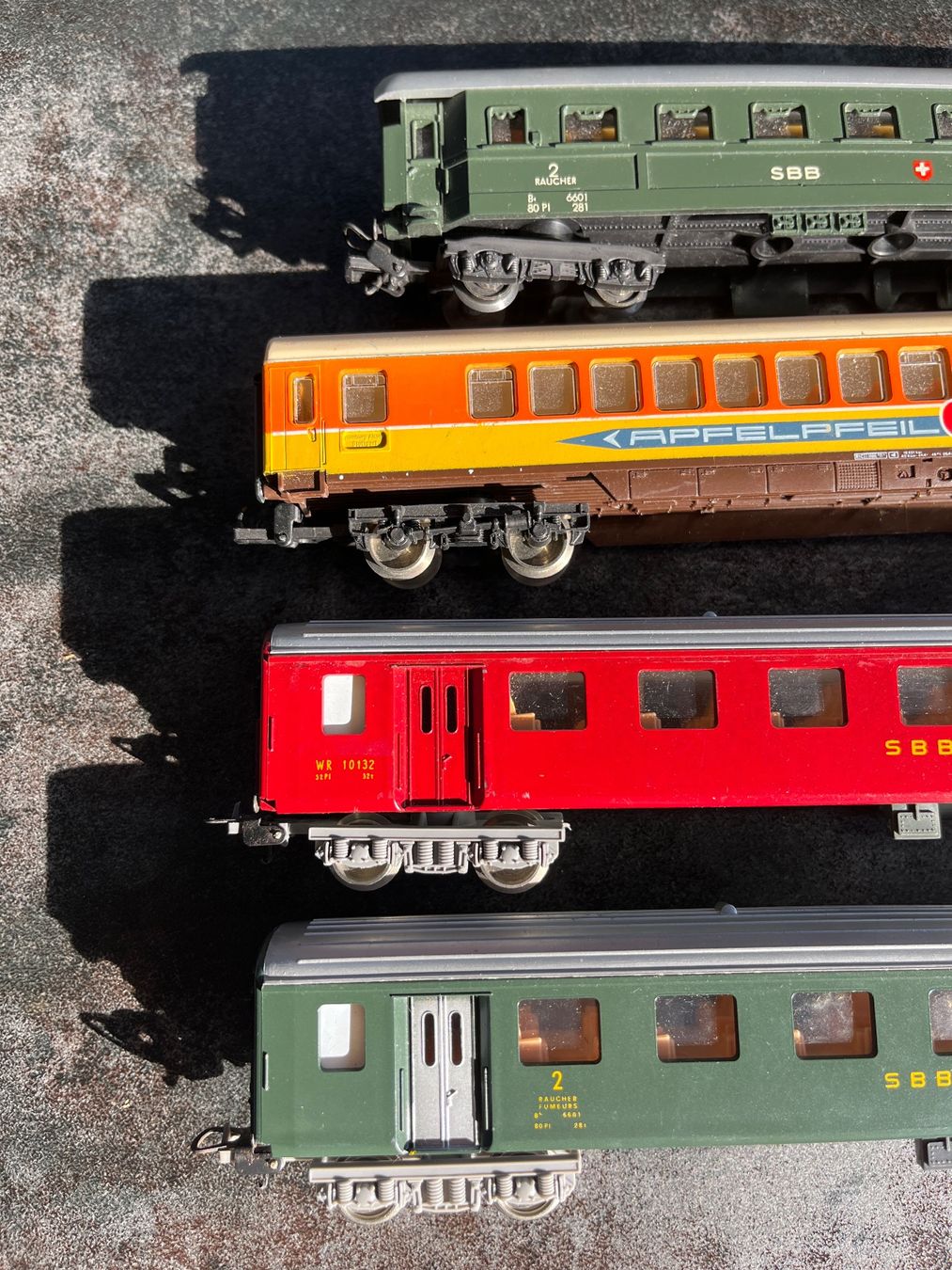 Lima Trains électriques: 4 SBB Wagen Modellbahn Lima – D'occasion à Spiegel b. Bern par Burdicrew 3