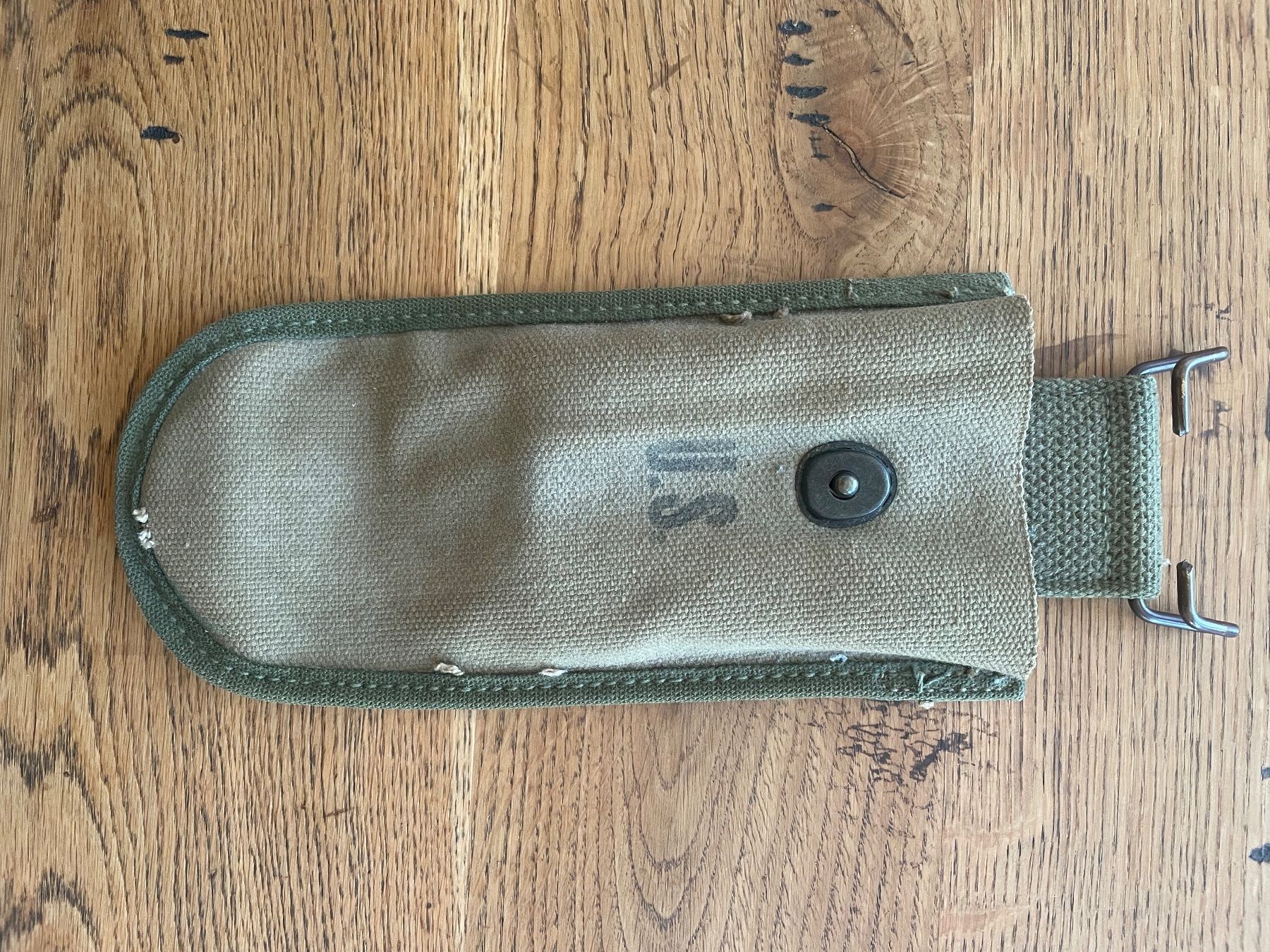 US Army Uniformi: Original WW2 us army pouch – Usato da Oberbütschel venduto da Woodie2005