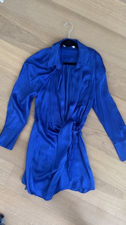 Blaues Kleid Gr.36 Wickeloptik