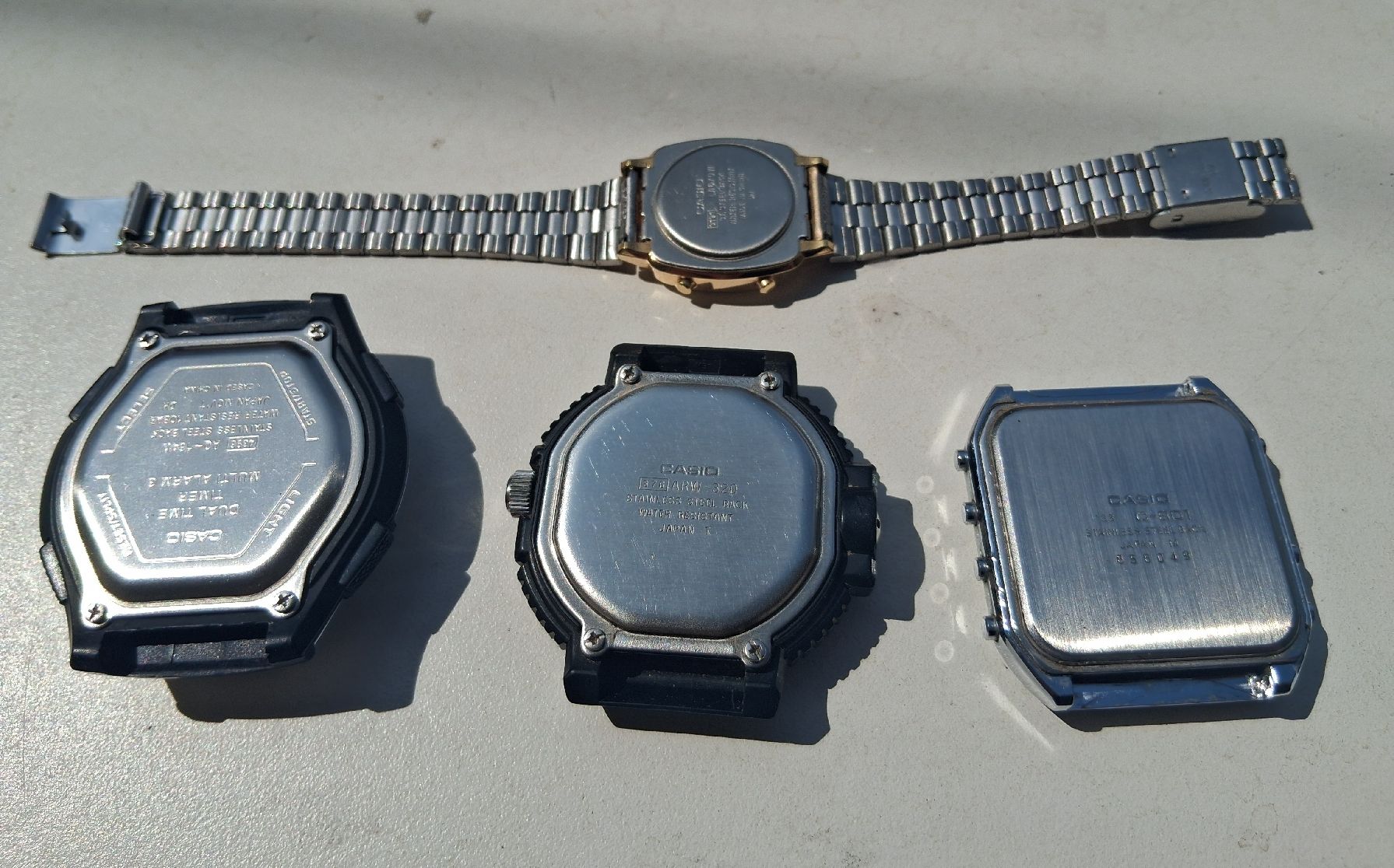 Casio Orologi: CASIO Uhrenlot Konvolut Sammlung – Difettoso da Basel venduto da yaen138 1