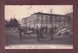 LAUSANNE Caserne Tapage des couvertures 1910 // déchirure //
