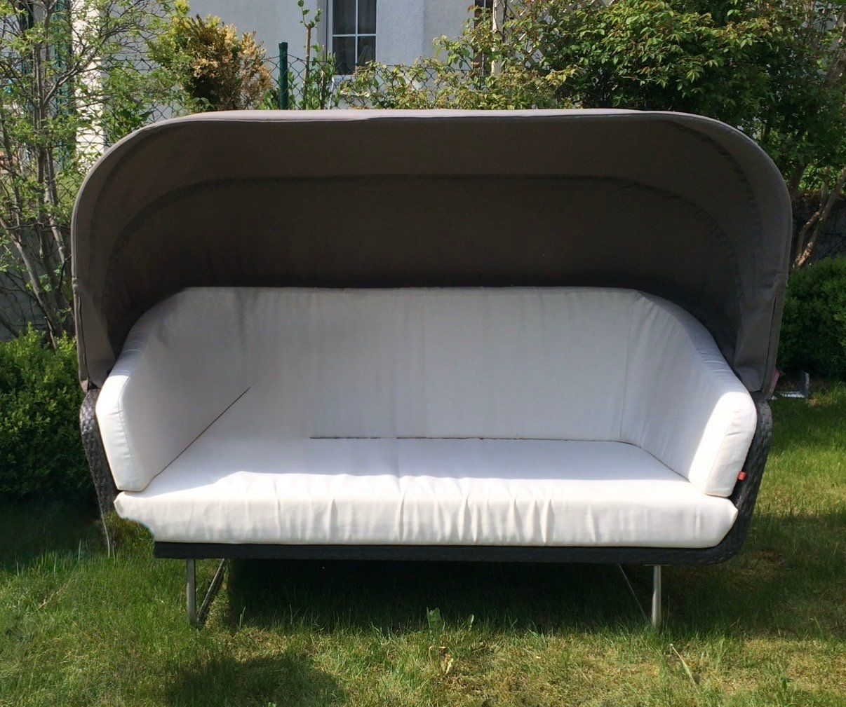 Pfister Sofas: Gartenmöbel Sofa Lounge Daybed – Gebraucht aus Büttikon AG von gluschtig 4