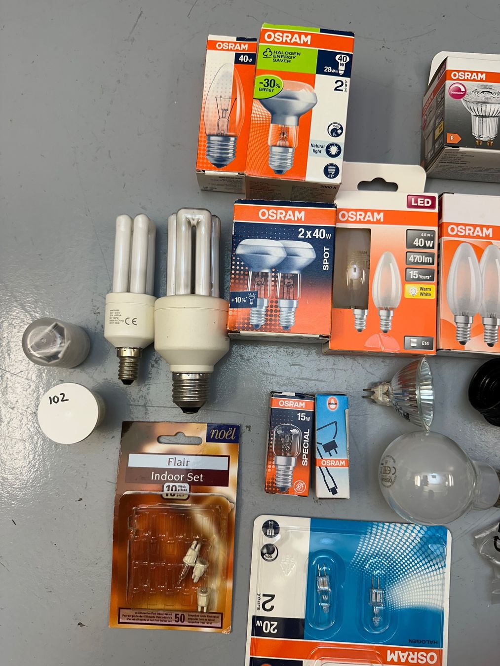 Lampade: GLÜHBIRNEN DIV AB 1.- !!! – Usato da Zürich venduto da NIKI777 5