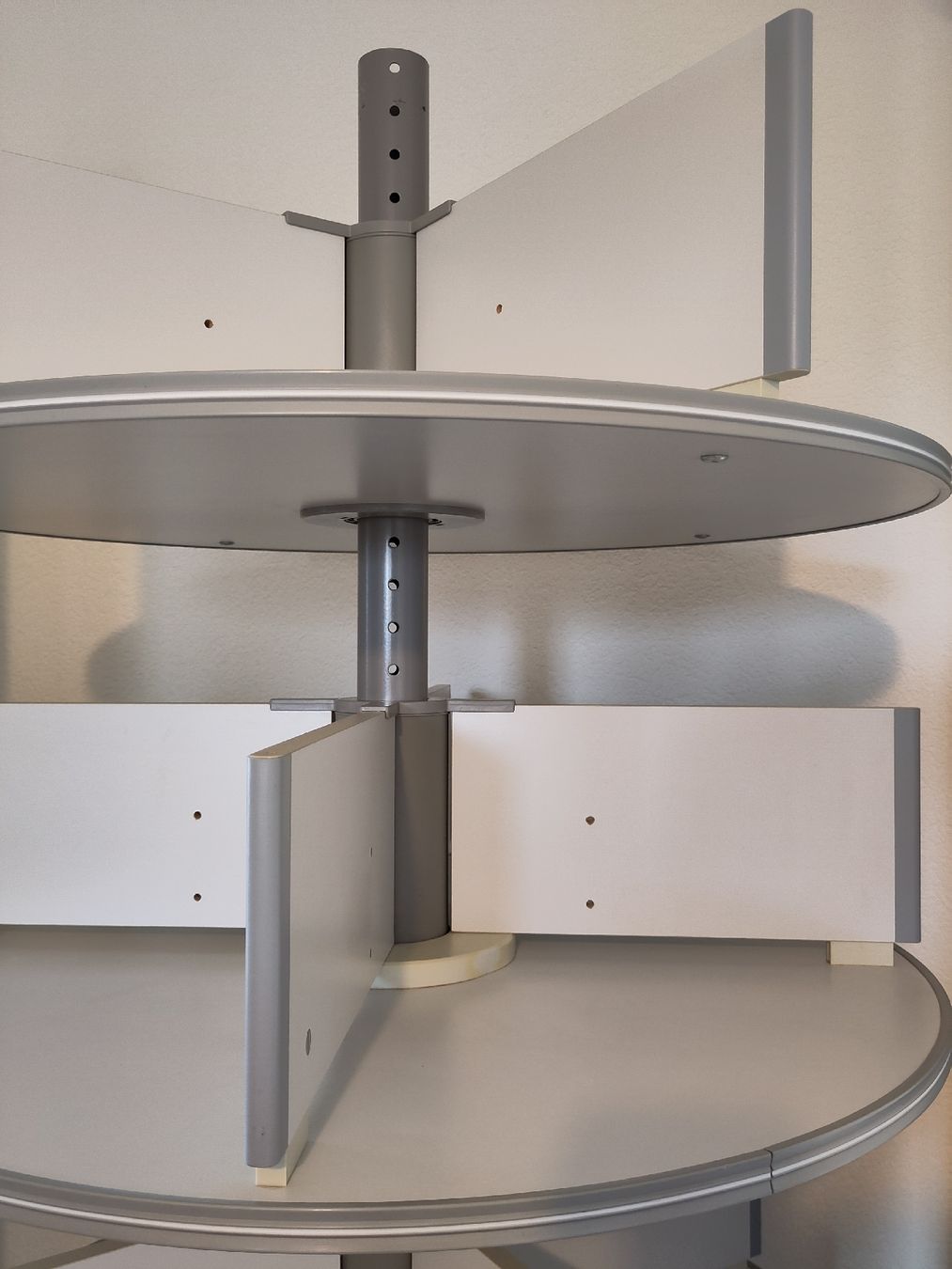 Scaffali: Colonne rotative pour classeurs, marque Moll – Usato da Neuchâtel venduto da div_5c6j 1