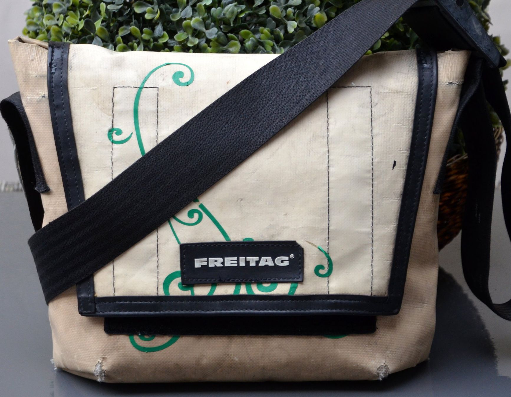 Freitag Borse: Freitag Dexter Tasche / sac – Usato da Collonges venduto da arashee