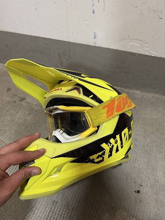 Caschi: Downhill Helm Enduro Helm Grösse M – Usato da Bubendorf venduto da Erkam 2