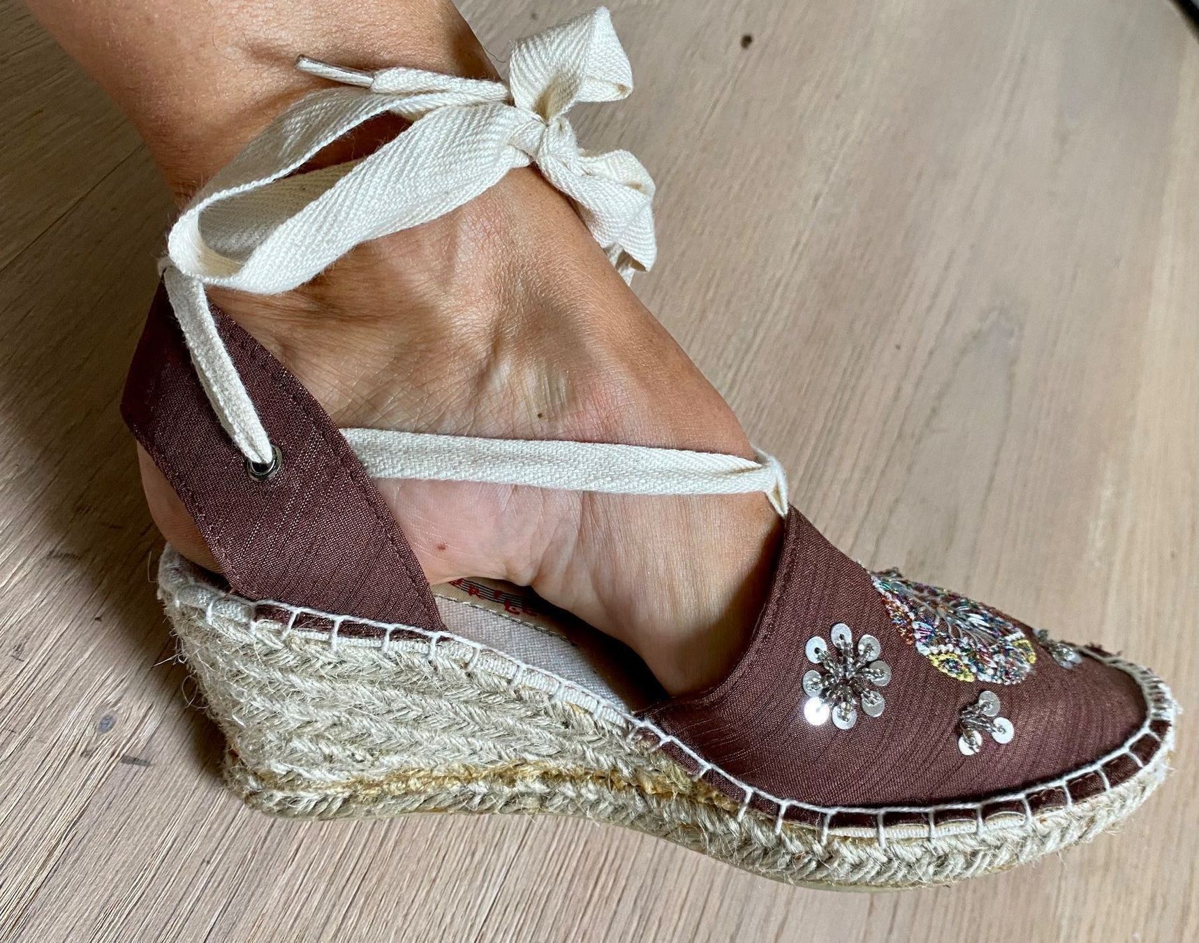 Damenschuhe: Neue High Heels mit Keilabsatz Grösse 36 – Neu (gemäss Beschreibung) aus Winkel von Flyhy2020