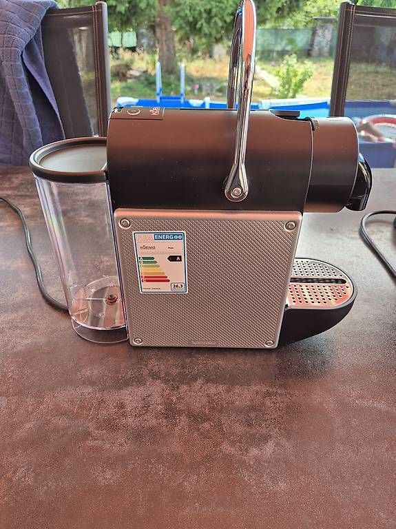 König Macchine per caffè & Macchine per espresso: König Pixie Nespresso Kaffeemaschine  Top Zustand – Usato da Aesch BL venduto da frdzigerd