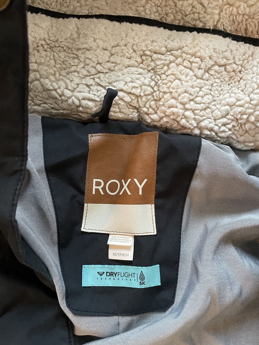Roxy Cappotti: Winterjacke – Usato da Brütten venduto da NicoleStiefel87 1