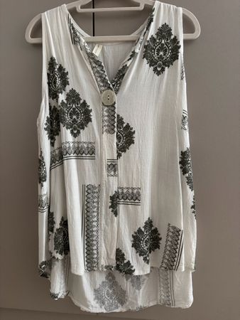 sleeveless summer blouse printed women's universal size M/L