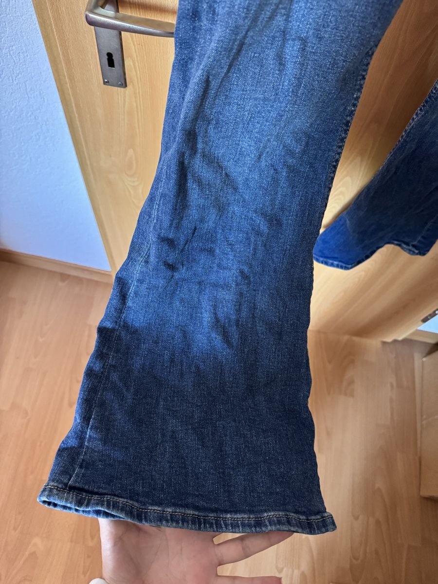 Bershka Jeans: Bershka Schlaghose – Usato da Ins venduto da maximal_30CHF 1