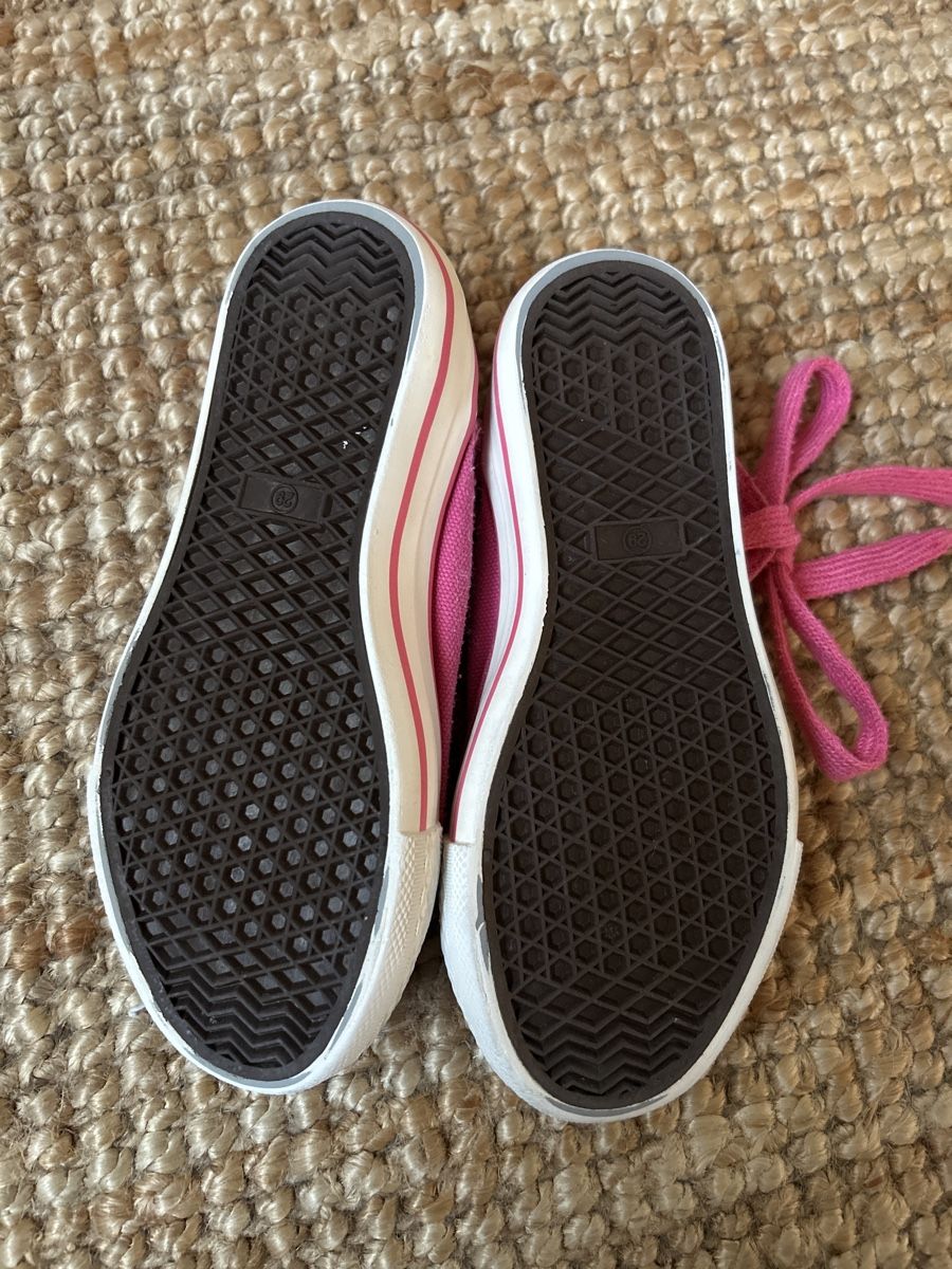 Scarpe per ragazze: Pinke Kinder-Sneakers, Gr. 29 – Usato da Dottikon venduto da cimar 2