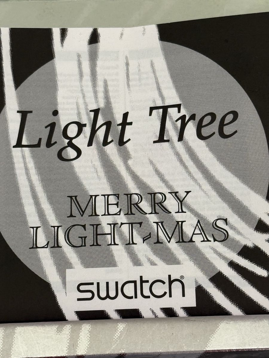 Swatch Uhren: Swatch Light Tree Merry Light Mas Weihnachts Kugel neu – Gebraucht aus Zürich von zue_ng7c