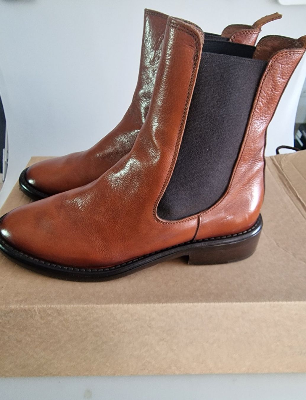 Scarpe da donna: Braune Lederstiefel, Grösse 36 Neu – Nuovo e nell'imballaggio originale da Oberuzwil venduto da aseinkaufswelt 2