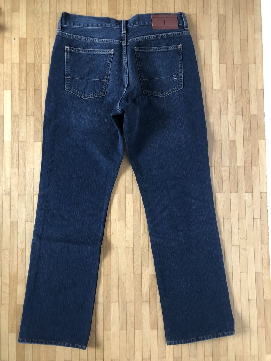 Tommy Hilfiger Jeans: Tommy Hilfiger Jeans – Nuovo (secondo la descrizione) da Tägerwilen venduto da Shaimaa 2