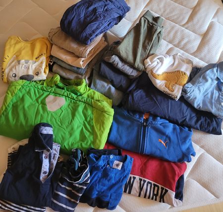 Grand lot de vêtements garçon taille 86–98 cm à vendre