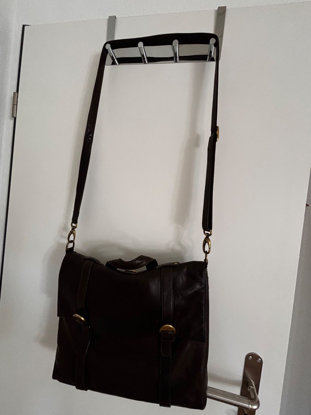 Valigie & Borse: Ledermappe / Business- Laptoptasche dunkelbraun – Usato da Tägerwilen venduto da Elle13 1