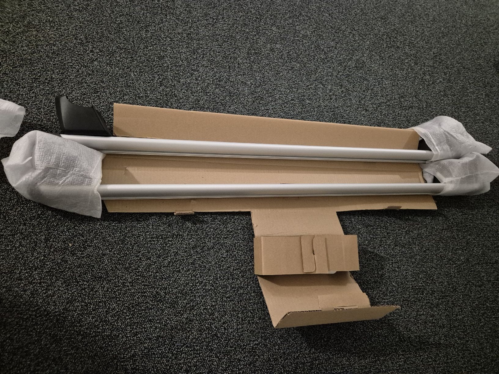 Dachträger: Original Dachträger AUDI Q5 / SQ5 ab 2017--->> – Neu und originalverpackt aus Bertschikon Gossau von Andre675 3