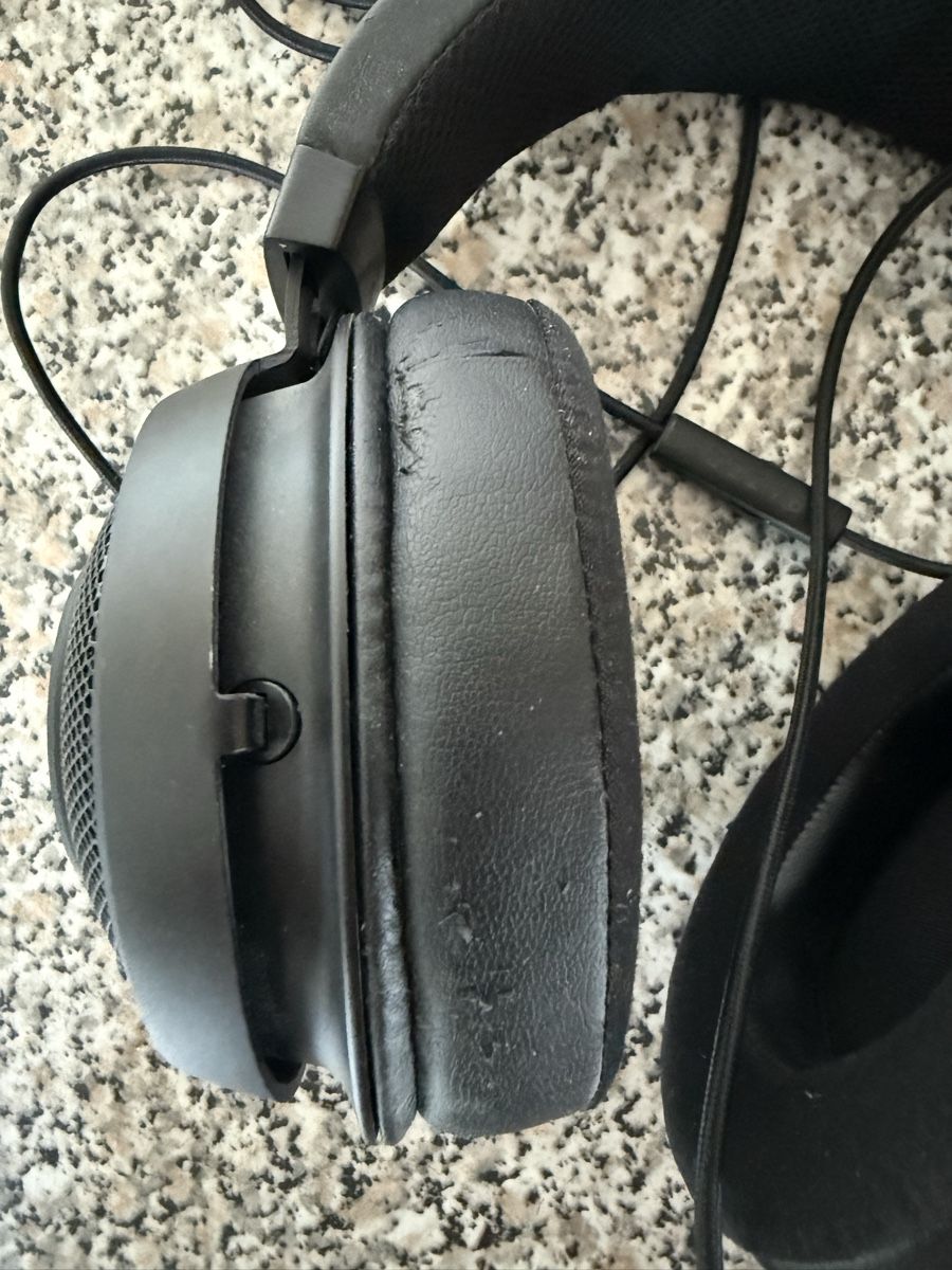 Razer Cuffie: Razer Headset schwarz – Usato da Wädenswil venduto da dom_pz5d 5