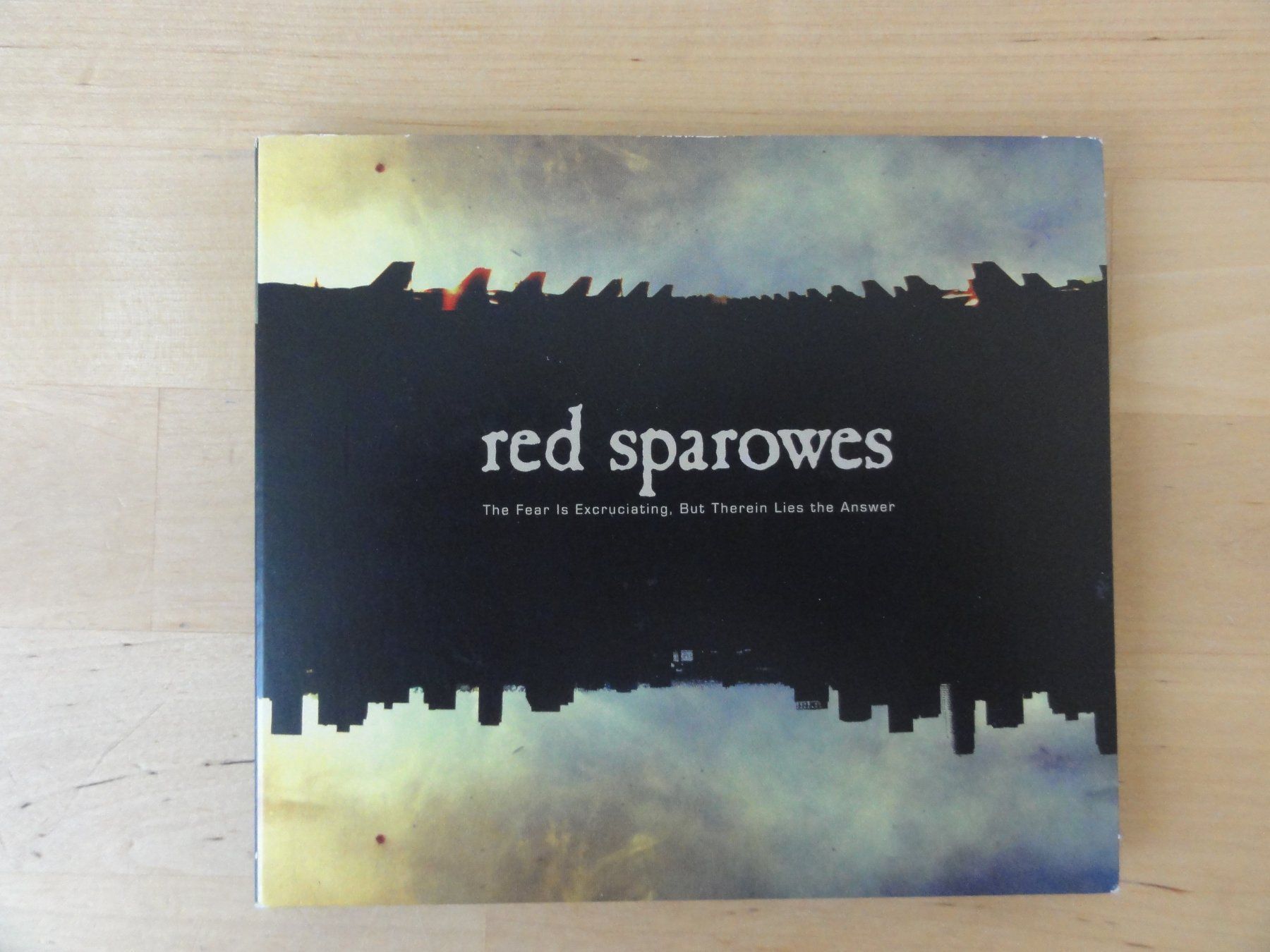CD: RED SPAROWES "The Fear" – Usato da zürich venduto da Goldimmund
