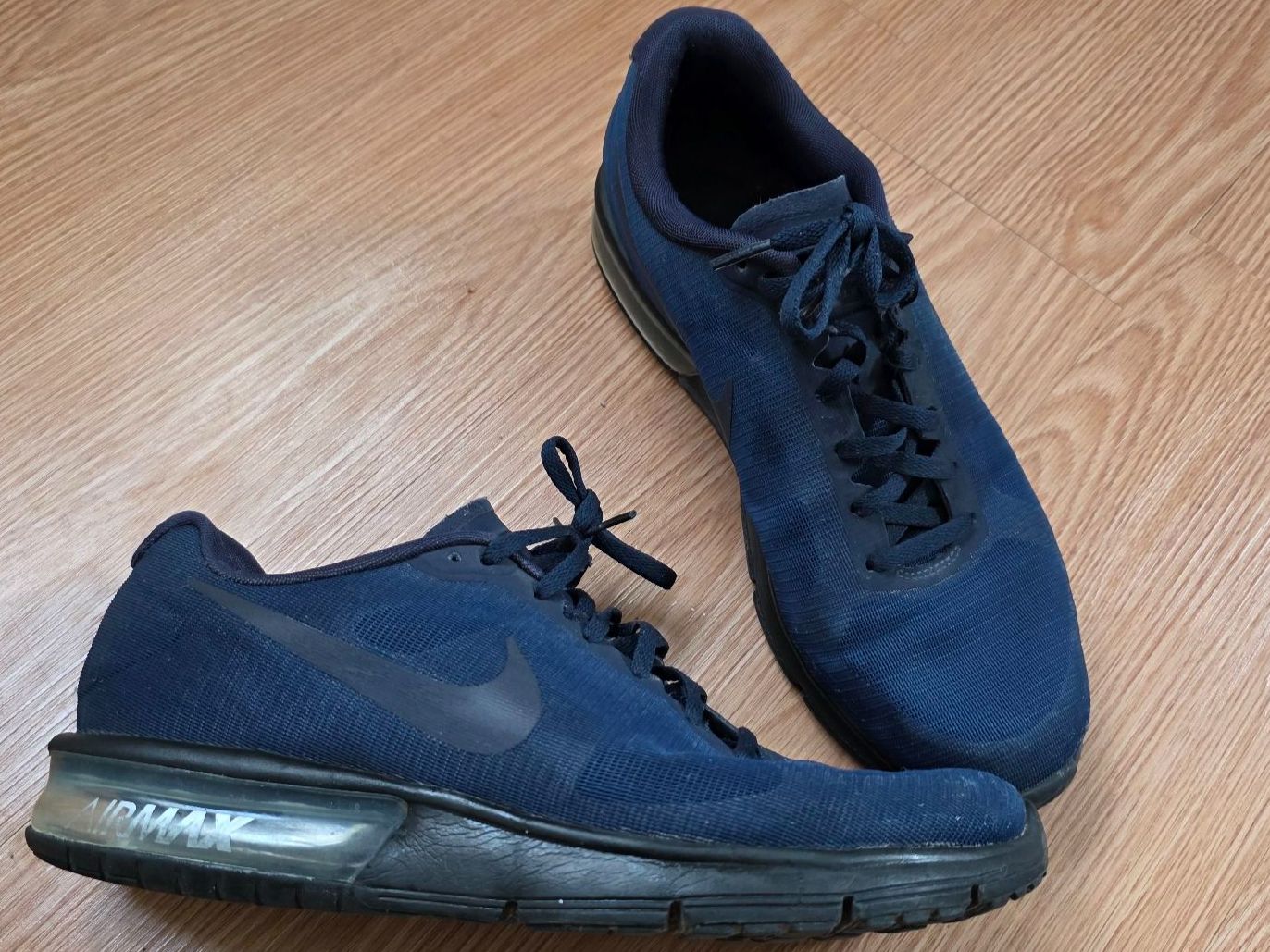 Nike Scarpe da uomo: Nike AIR MAX SEQUENT – Usato da Weinfelden venduto da miguel8575 1