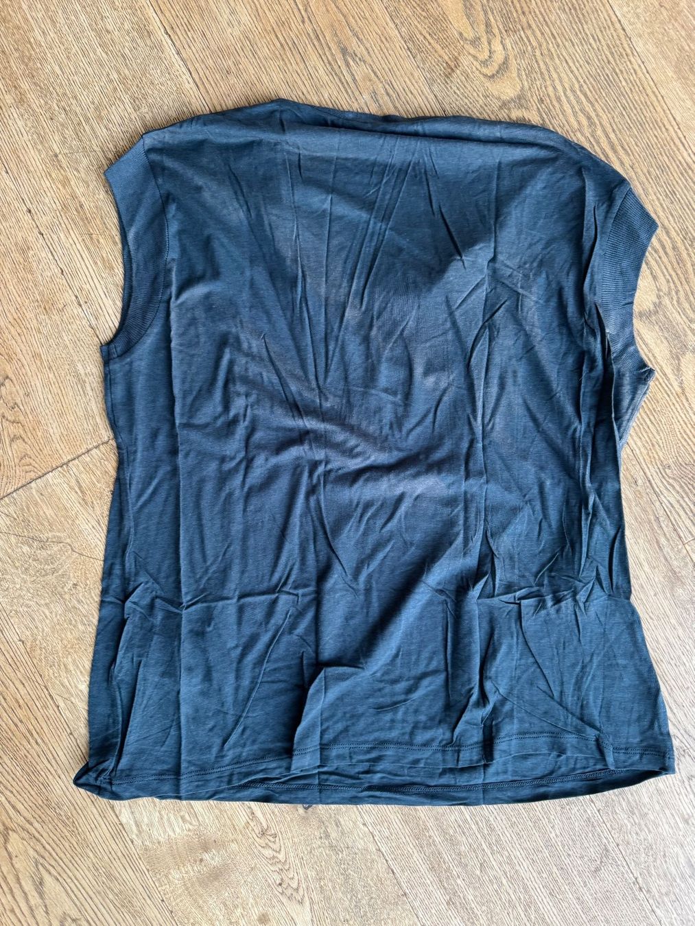 Top: Top, Nile //NEU// L – Nuovo (secondo la descrizione) da Stettfurt venduto da outlet72 2