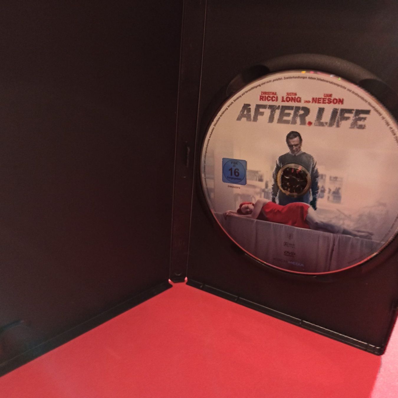 Tutti i DVDs: After.Life – Usato da Dübendorf venduto da kb86_MOVIE 3