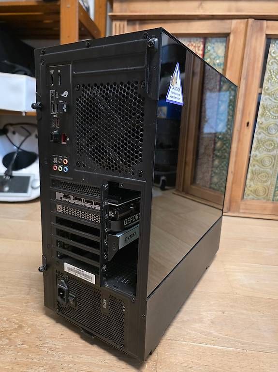 PC: Gaming PC – Usato da Reinach BL venduto da SVLE