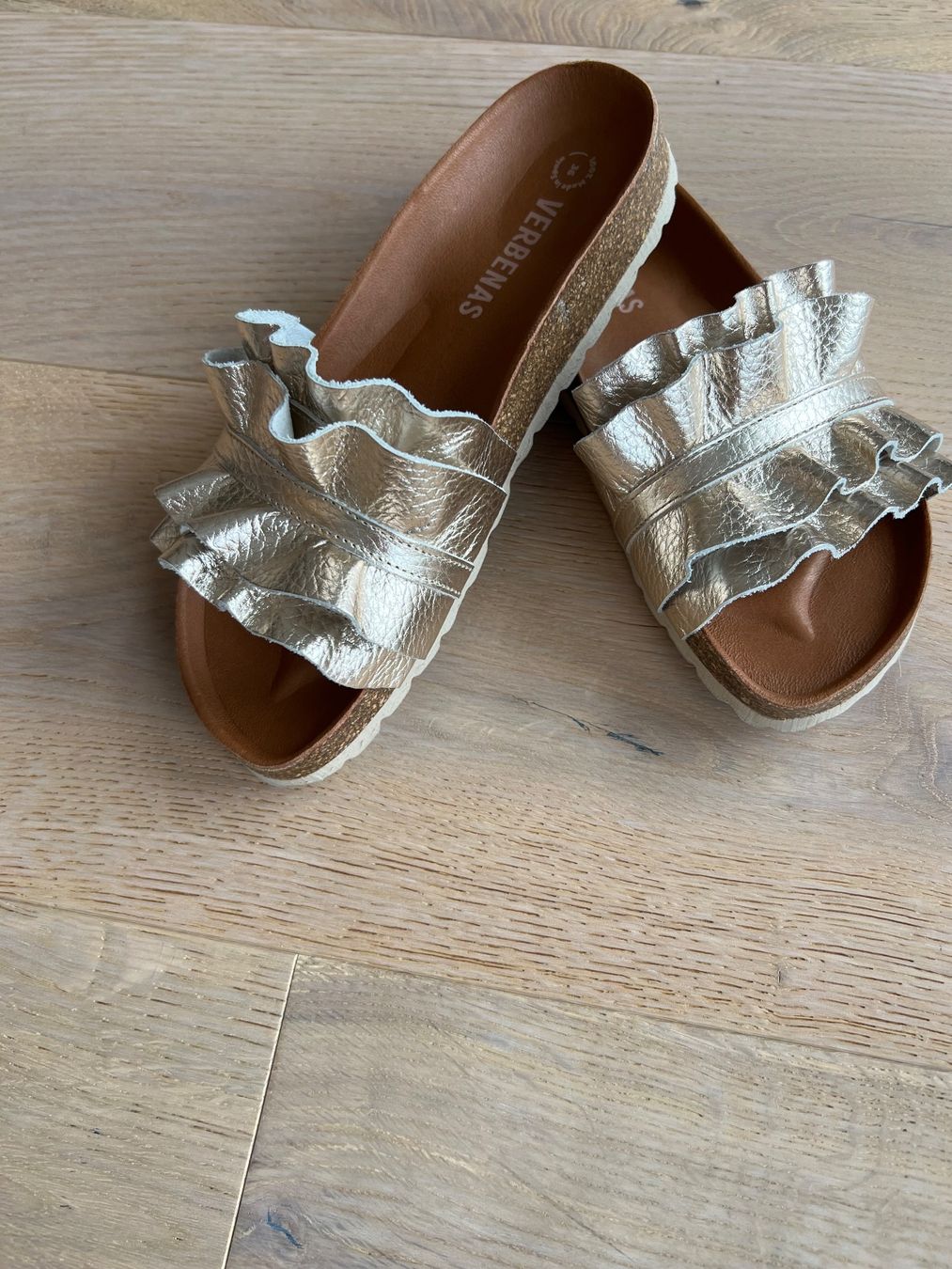 Chaussures femmes: Verbenas Slippers gold Gr. 36 – Neuf (Voir description) à Meilen par Masupilamy 3
